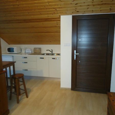 Agios Athanasios Petralona Apartment المظهر الخارجي الصورة