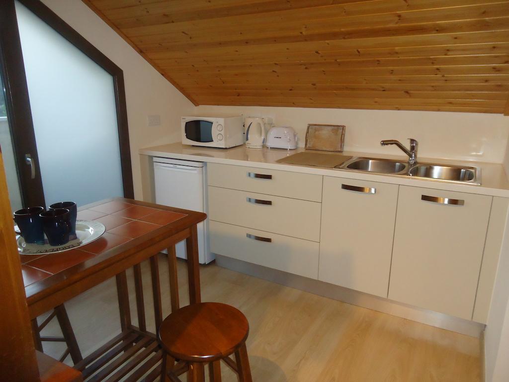 Agios Athanasios Petralona Apartment المظهر الخارجي الصورة