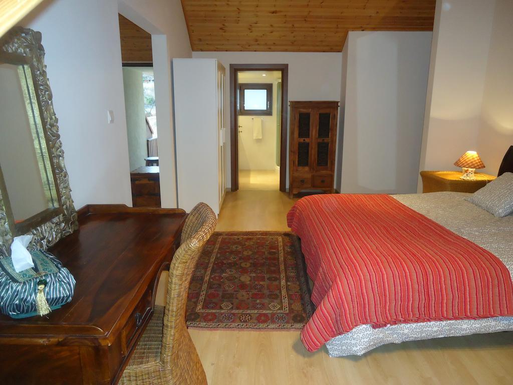 Agios Athanasios Petralona Apartment المظهر الخارجي الصورة
